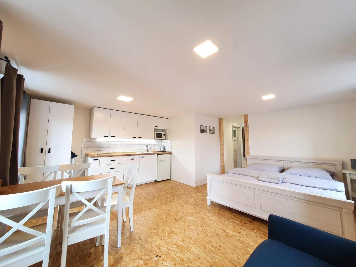 Apartmany U Muzea Горни-Блатна Экстерьер фото