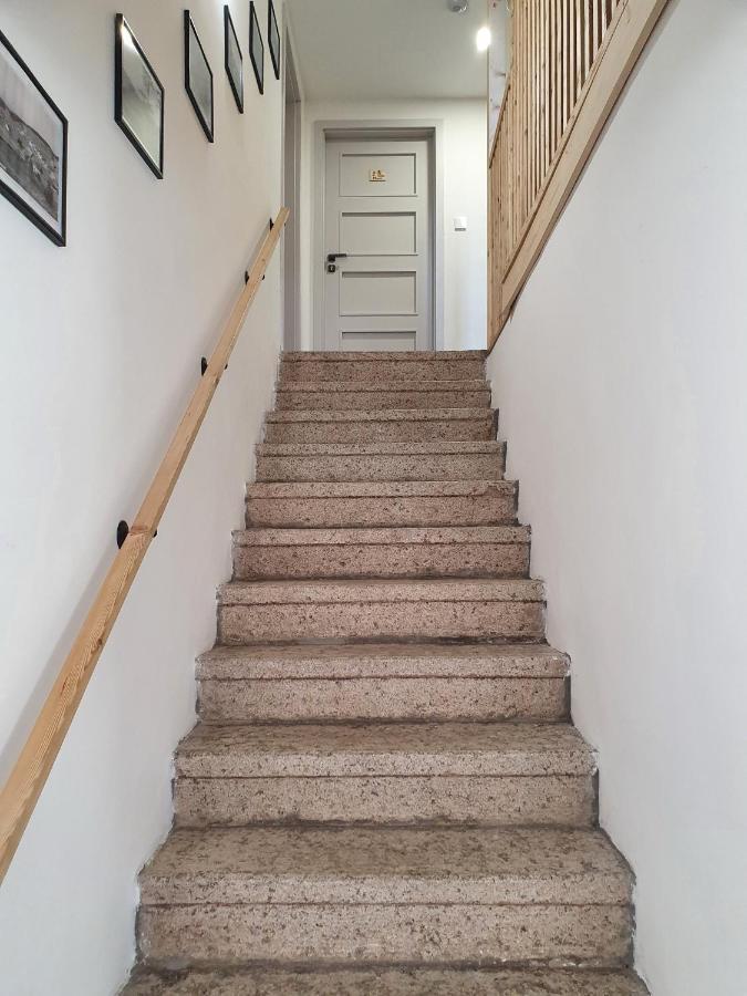 Apartmany U Muzea Горни-Блатна Экстерьер фото